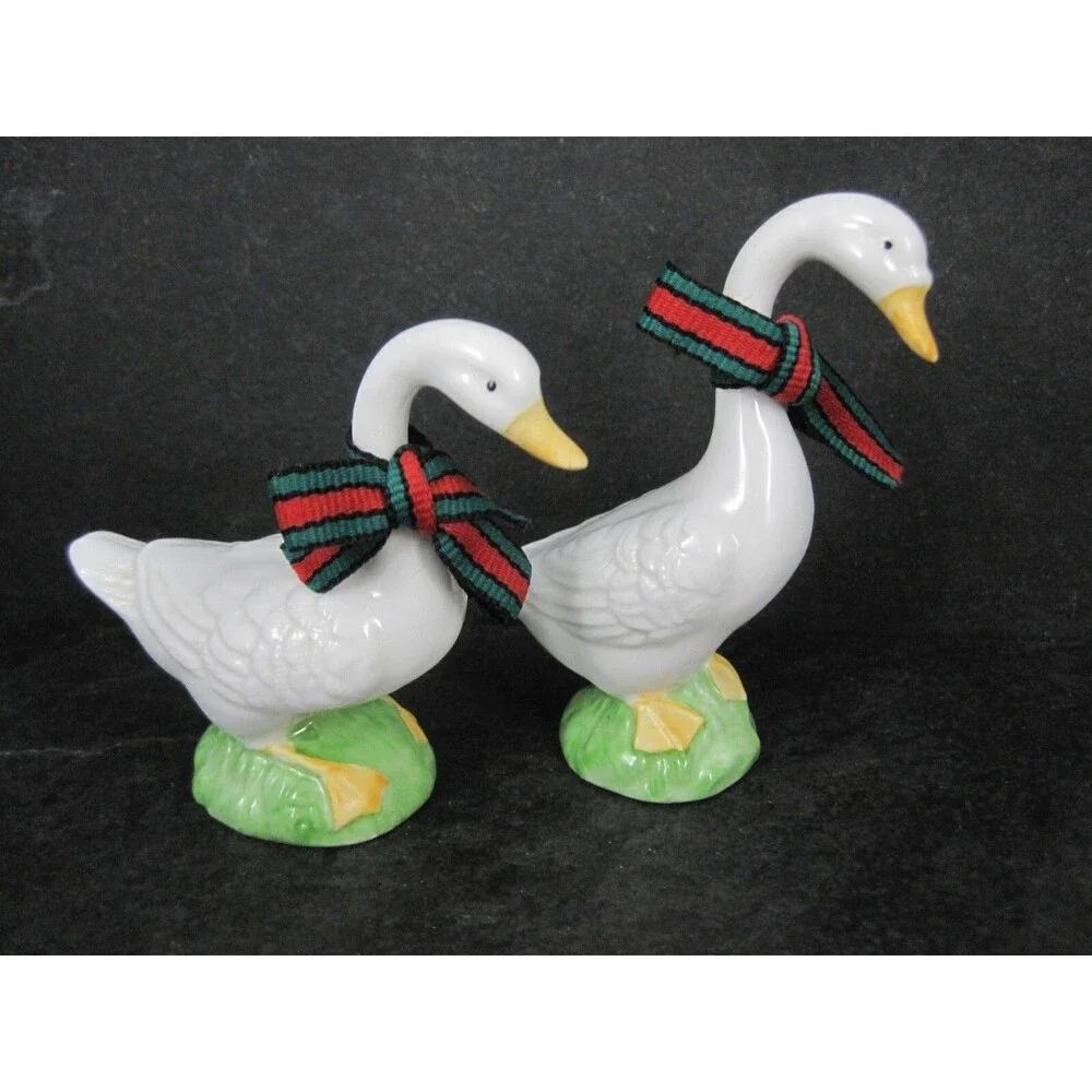 Set of 2 Lefton Christmas Geese Figurines Goose Gander Ducks NOS